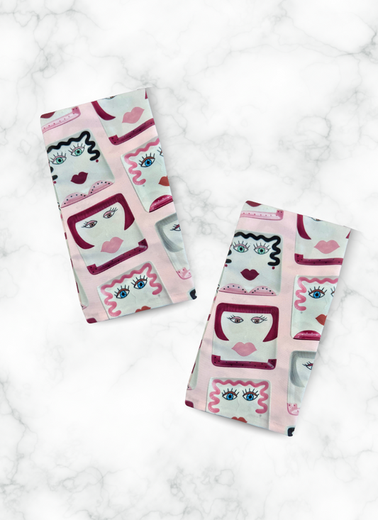 SQUARE SCARF / NAPKIN - Sisters In Pink